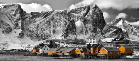 Lofoten Reine Panorama mit gelben Huser #IG 6105