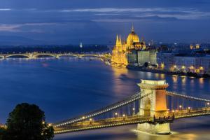 Budapest Kettenbrcke - Parlament #IG 7297