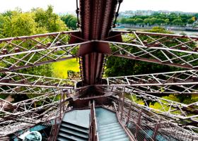 Escalier ouest #IG 8231 Escalier ouest #IG 8231