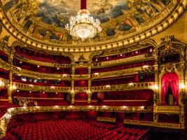 Opera Room #IG 9186 Opera Room #IG 9186